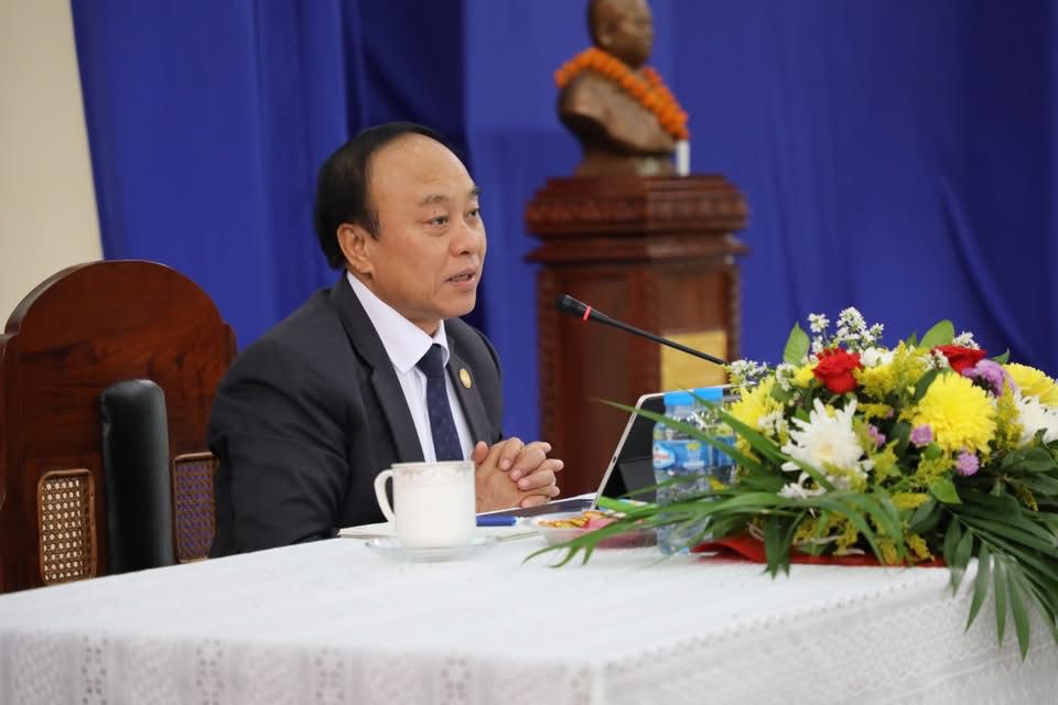 ກອງປະຊຸມເປີດໂຕສະມາຄົມເພສັຊກອນລາວ